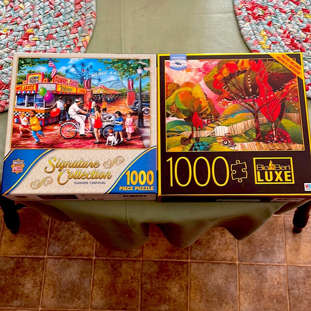 2  1,000 PIECES PUZZLES